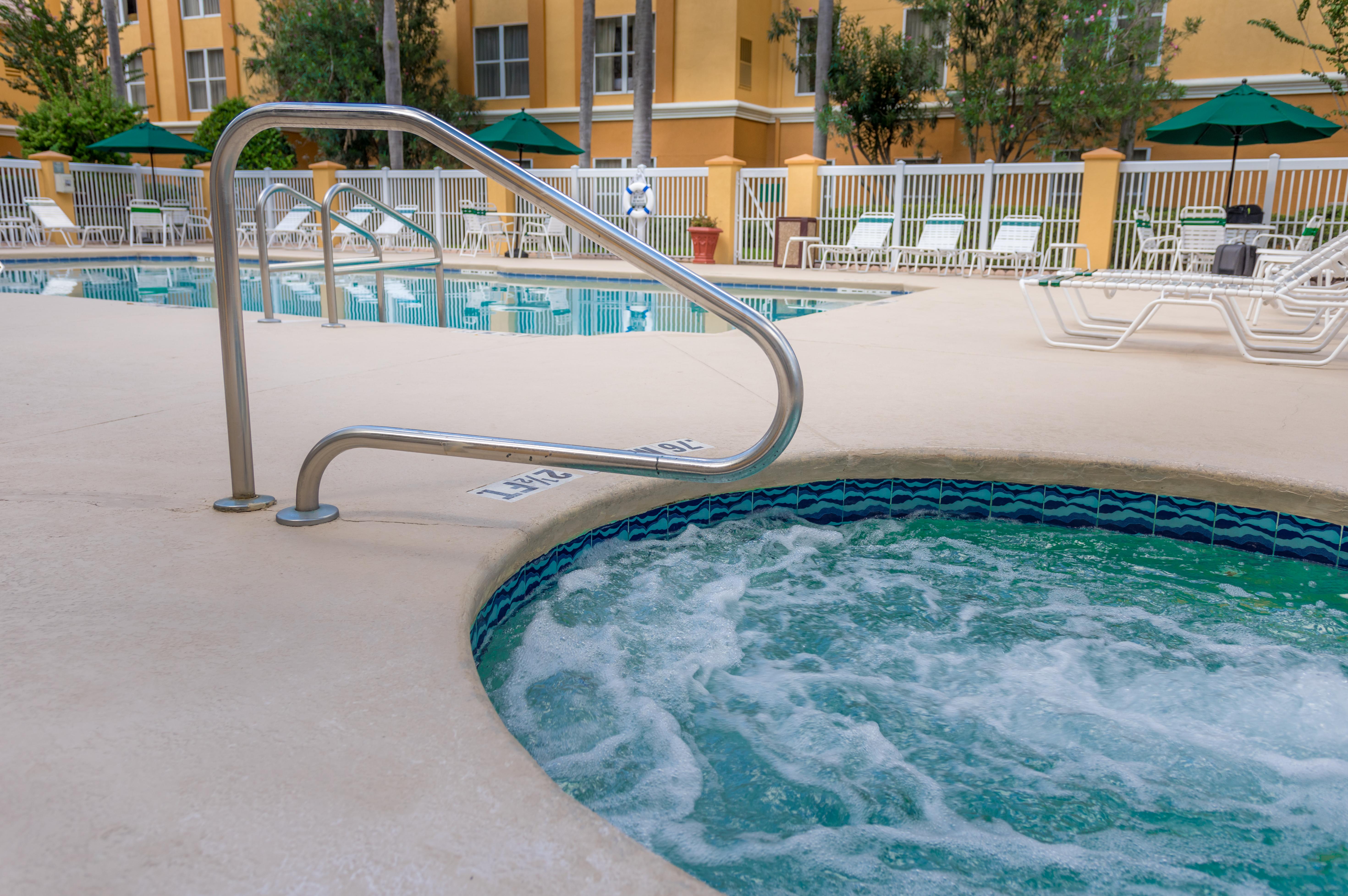 Surestay Plus By Best Western Orlando Lake Buena Vista Exterior photo
