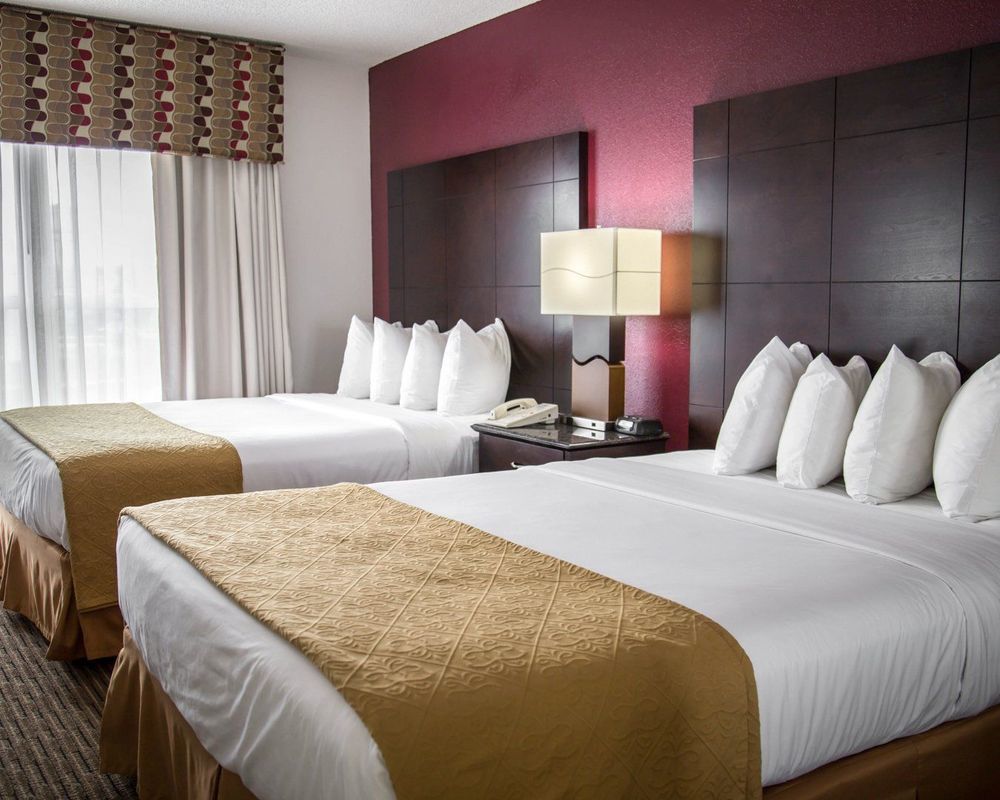 Surestay Plus By Best Western Orlando Lake Buena Vista Exterior photo